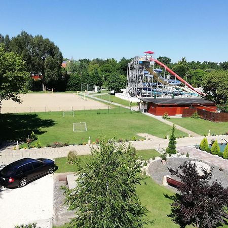 Hotel Irisz Ньиредьхаза Экстерьер фото